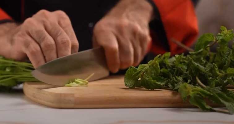 https://www.foodexperts.com.pk/public/assets/img/posts/1667118233.jpg